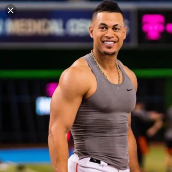 Aaron Judge Shirtless 3