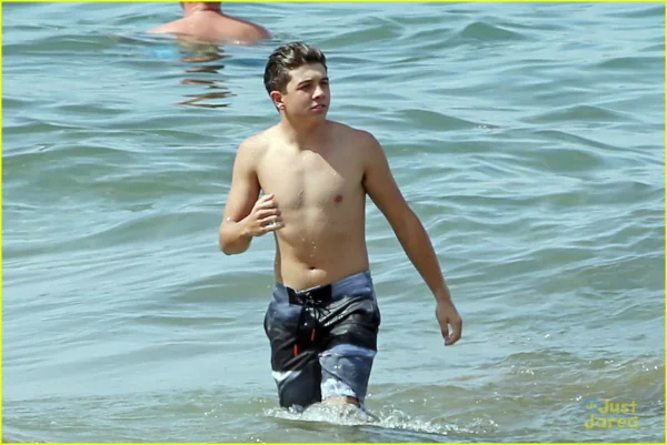 Bradley Steven Perry Shirtless 4