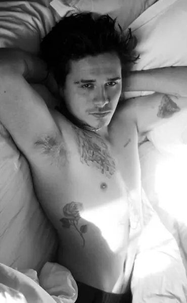 Brooklyn Beckham Shirtless 5