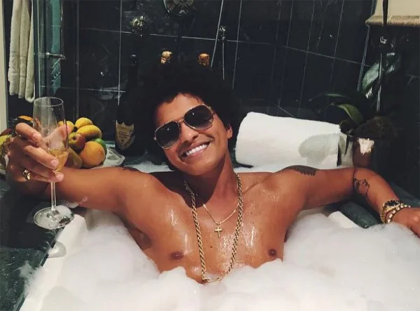 Bruno Mars Shirtless Bruno Mars Shirtless