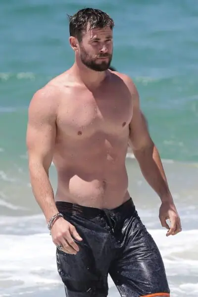 Chris Hemsworth Shirtless 4