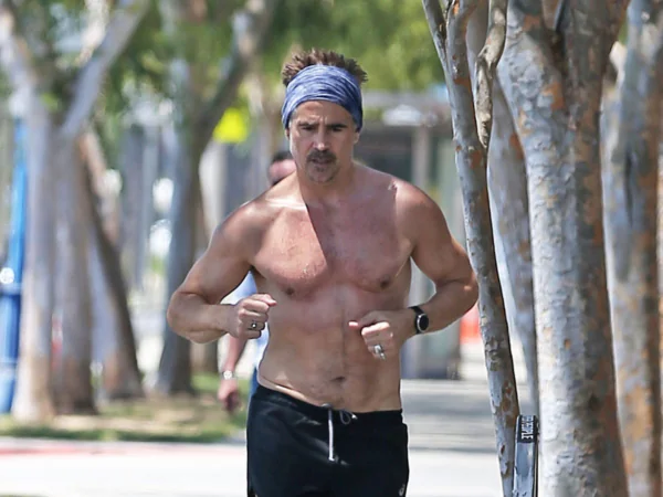 Colin Farrell Shirtless 3