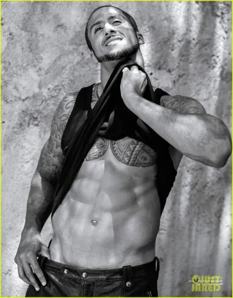 Colin Kaepernick Shirtless 3