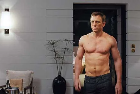 Daniel Craig Shirtless 2