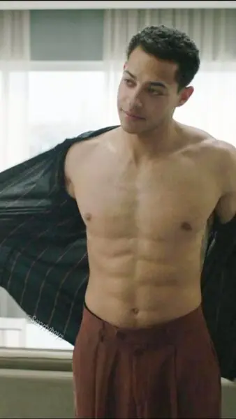 Daryl Mccormack Shirtless 2 Daryl Mccormack Shirtless 2