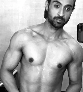 Diljit Dosanjh Shirtless 3