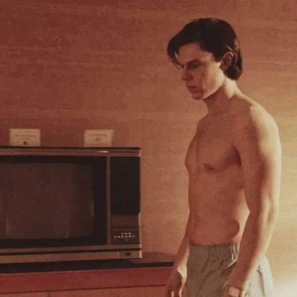 Evan Peters Shirtless 2