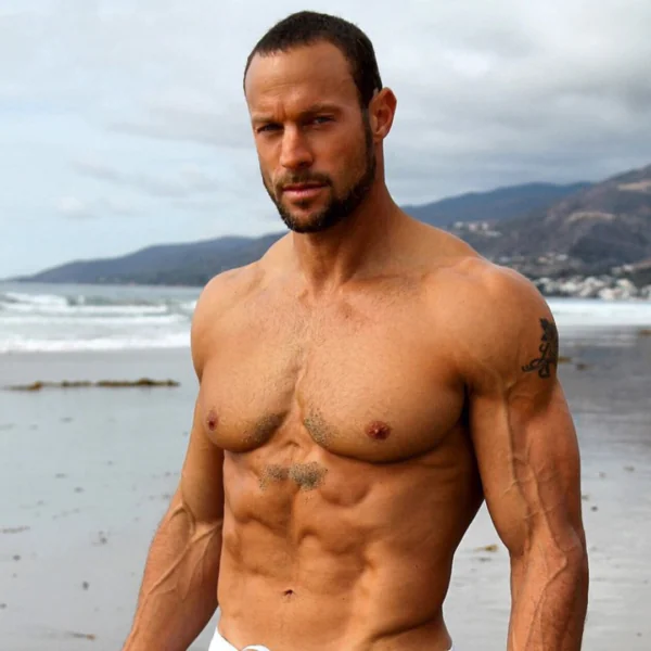 Gabe Kapler Shirtless 3