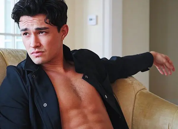 Gavin Leatherwood Shirtless 3