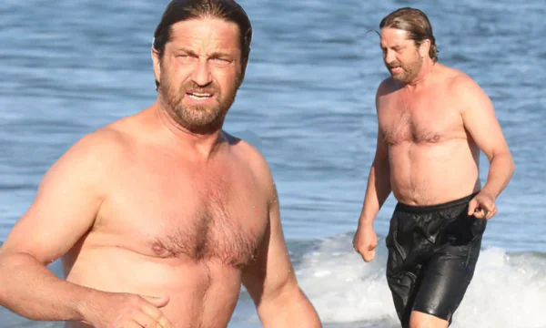 Gerard Butler Shirtless 3