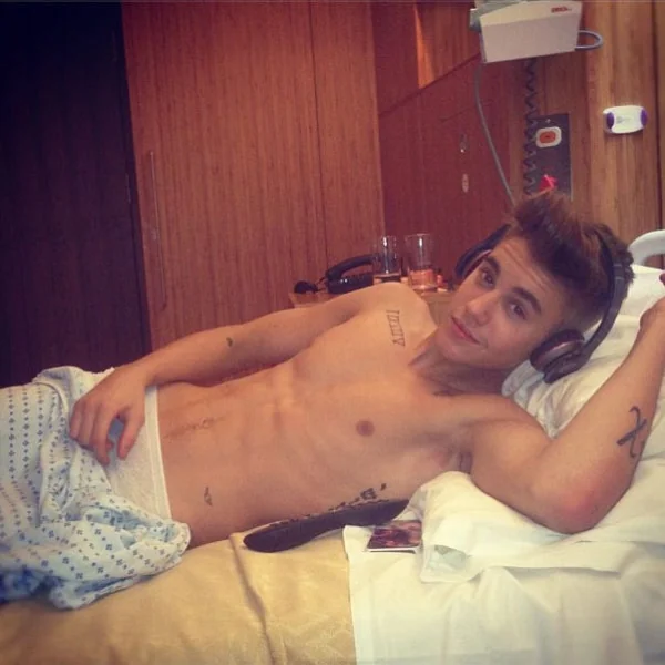 Justin Bieber Shirtless 4 Justin Bieber Shirtless 4