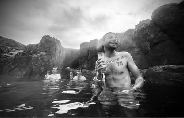 Louis Tomlinson Shirtless 2 Louis Tomlinson Shirtless 2