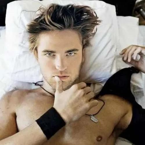 Robert Pattinson Shirtless 5 Robert Pattinson Shirtless 5