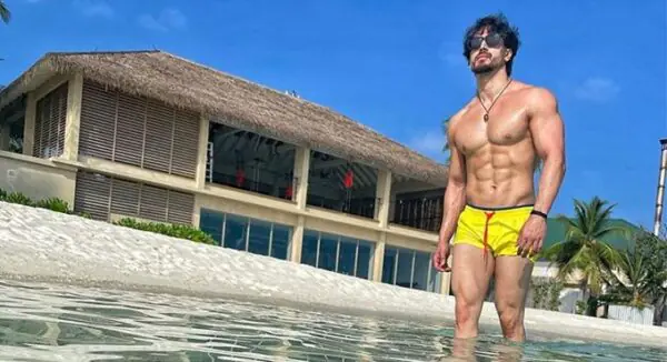 Tiger Shroff Shirtless 4 Tiger Shroff Shirtless 4