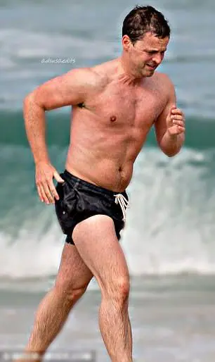 Declan Donnelly Shirtless Declan Donnelly Shirtless