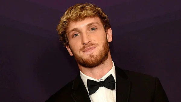 Logan Paul Shirtless 5 Logan Paul Shirtless 5