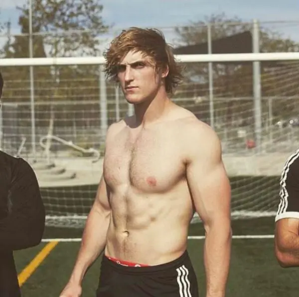 Logan Paul Shirtless Logan Paul Shirtless