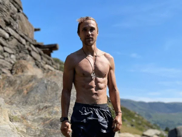 William Moseley Shirtless 2 William Moseley Shirtless 2