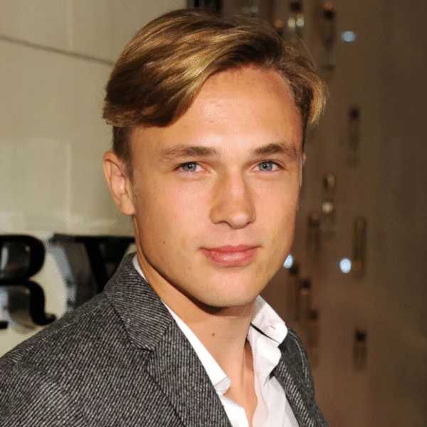 William Moseley Shirtless 5 William Moseley Shirtless 5