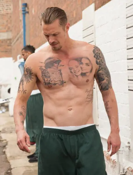 Joel Kinnaman Shirtless 2 Joel Kinnaman Shirtless 2