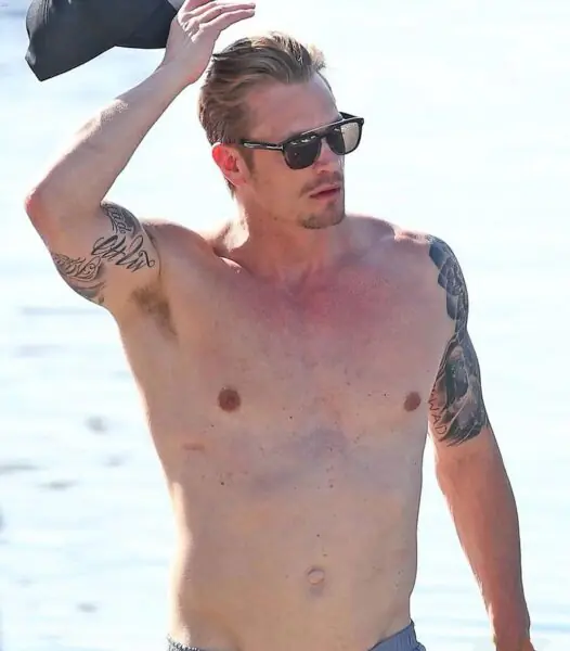 Joel Kinnaman Shirtless 3 Joel Kinnaman Shirtless 3