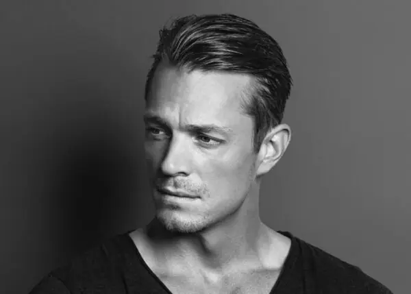 Joel Kinnaman Shirtless 5 Joel Kinnaman Shirtless 5