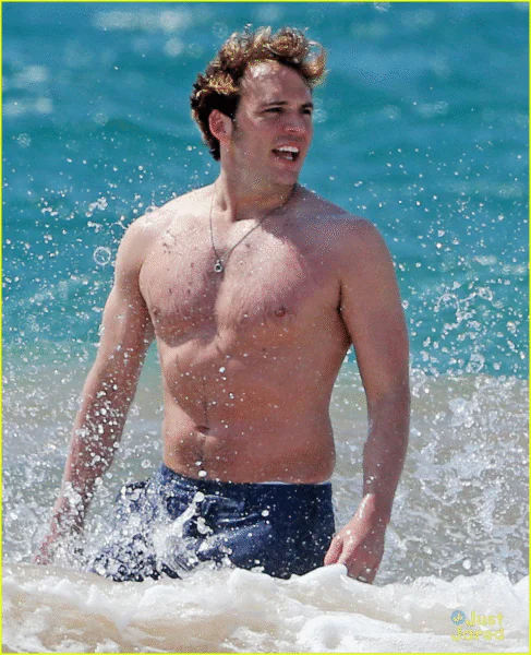 Sam Claflin Shirtless Sam Claflin Shirtless