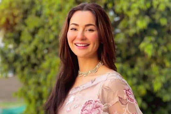 Hania Aamir Family 2 Hania Aamir Family 2