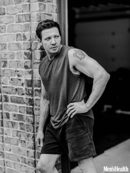 Jeremy Renner Shirtless 4 Jeremy Renner Shirtless 4