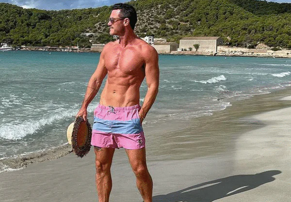 Luke Evans Shirtless Luke Evans Shirtless
