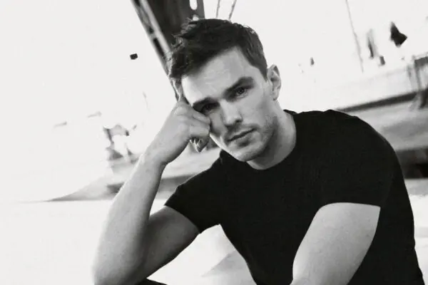 Nicholas Hoult Shirtless 3 Nicholas Hoult Shirtless 3