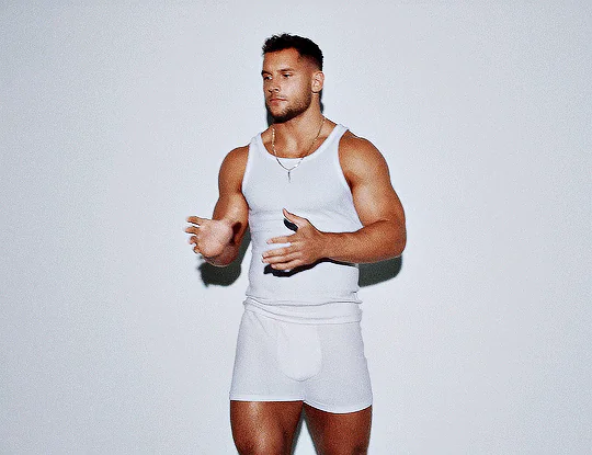 Nick Bosa Shirtless 4 Nick Bosa Shirtless 4