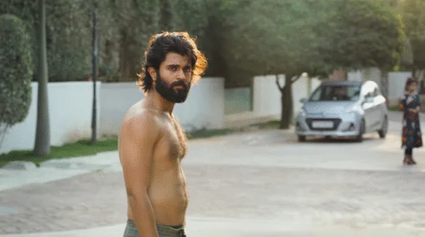 Vijay Deverakonda Shirtless 2