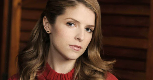 Anna Kendrick Family 4