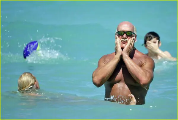 Hulk Hogan Shirtless 2