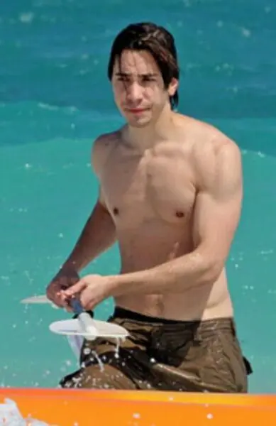 Justin Long Shirtless 3 Justin Long Shirtless 3
