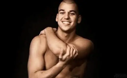 Rob Kardashian Shirtless 4 Rob Kardashian Shirtless 4