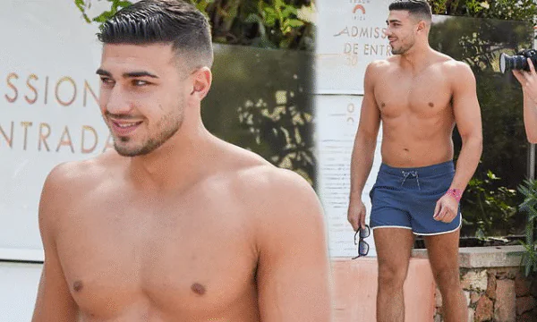 Tommy Fury Shirtless 2 Tommy Fury Shirtless 2