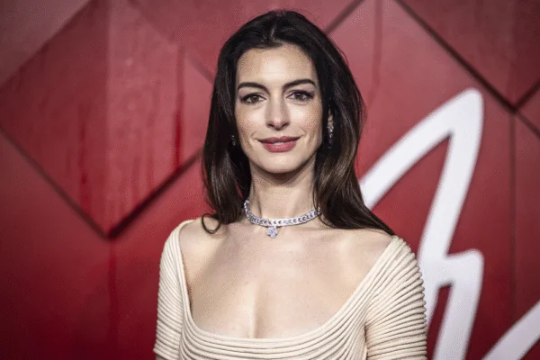 Anne Hathaway Family 4 Anne Hathaway Family 4