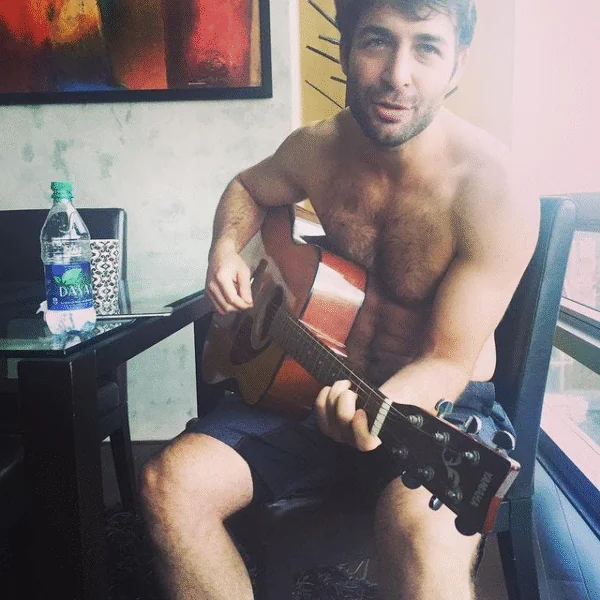 James Wolk Shirtless 3
