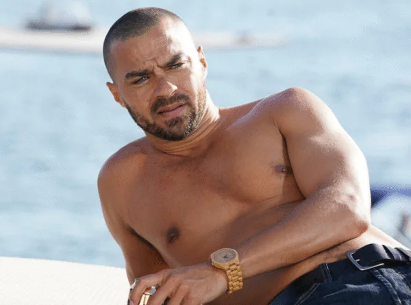 Jesse Williams Shirtless 3