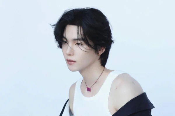 Suga Shirtless 5