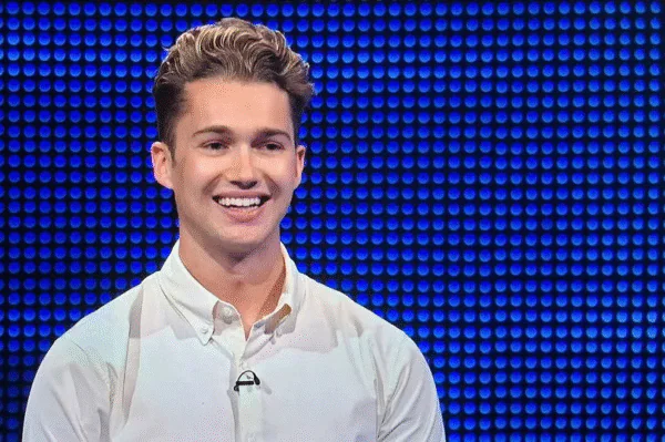 AJ Pritchard Shirtless 5 AJ Pritchard Shirtless 5