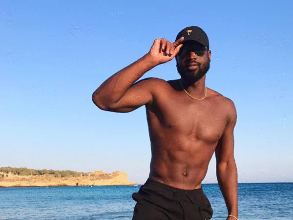 Dwyane Wade Shirtless Dwyane Wade Shirtless