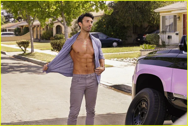 Justin Baldoni Shirtless