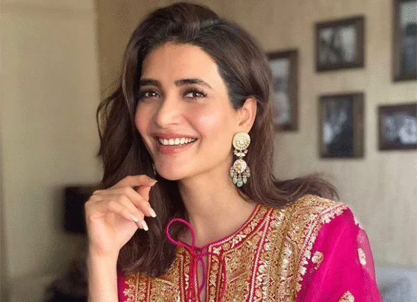 Karishma Tanna Family 3