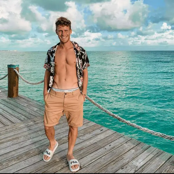 Diego Schwartzman Shirtless