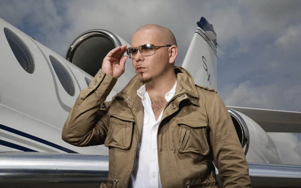 Pitbull Shirtless 5 Pitbull Shirtless 5