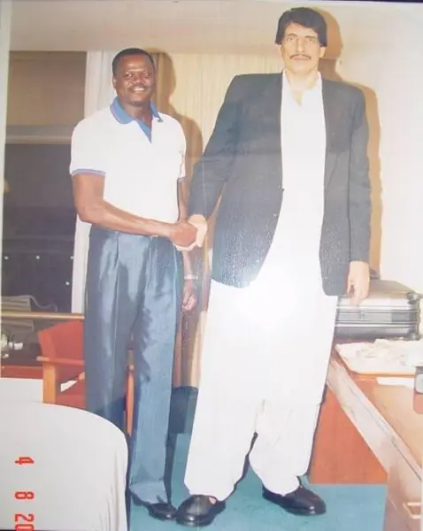 Alam Channa Shirtless 2