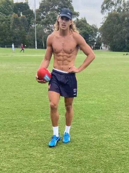 Bailey Smith Shirtless 3